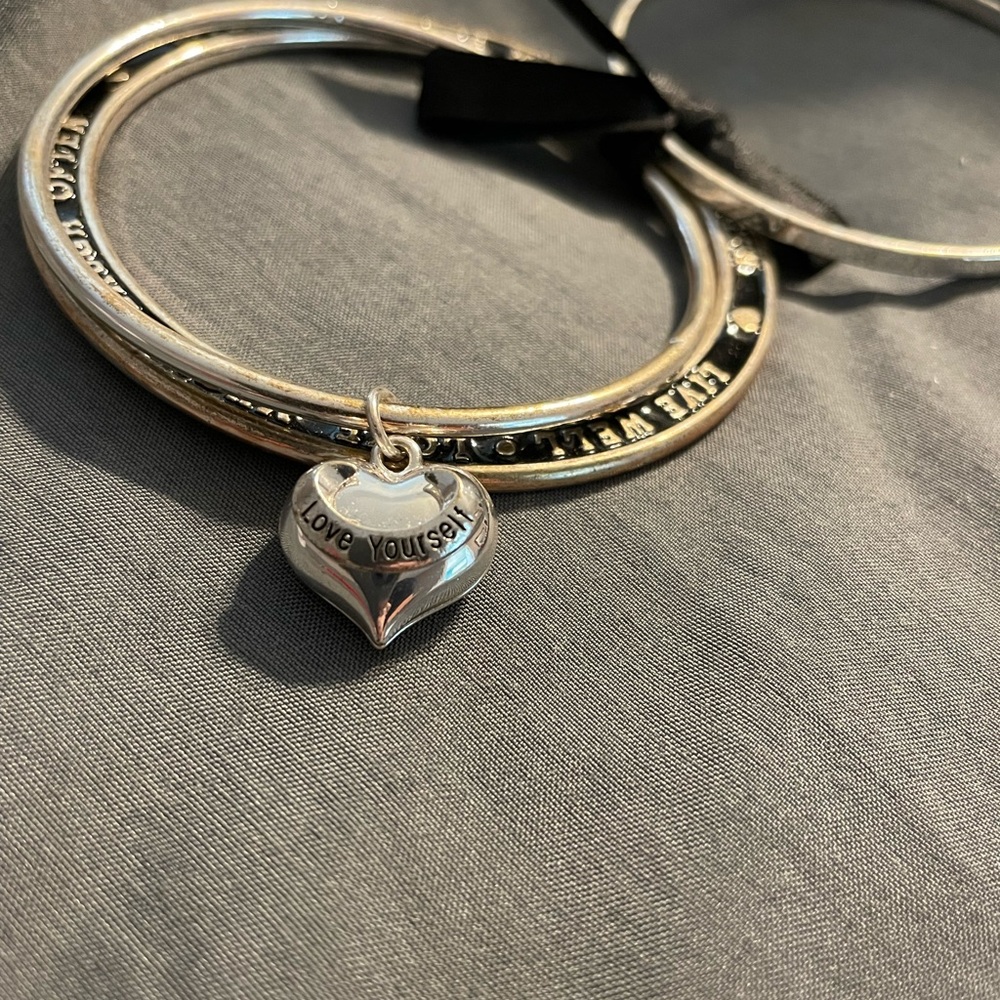 Bangles - Picture 3 of 4